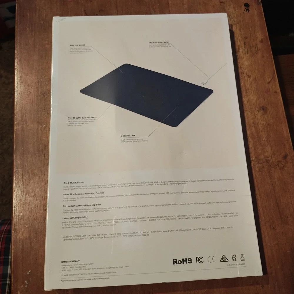 PÓUT Hands‎ 3 Wireless Charging Mouse Pad New In Sealed Box 8809418160441 Blue